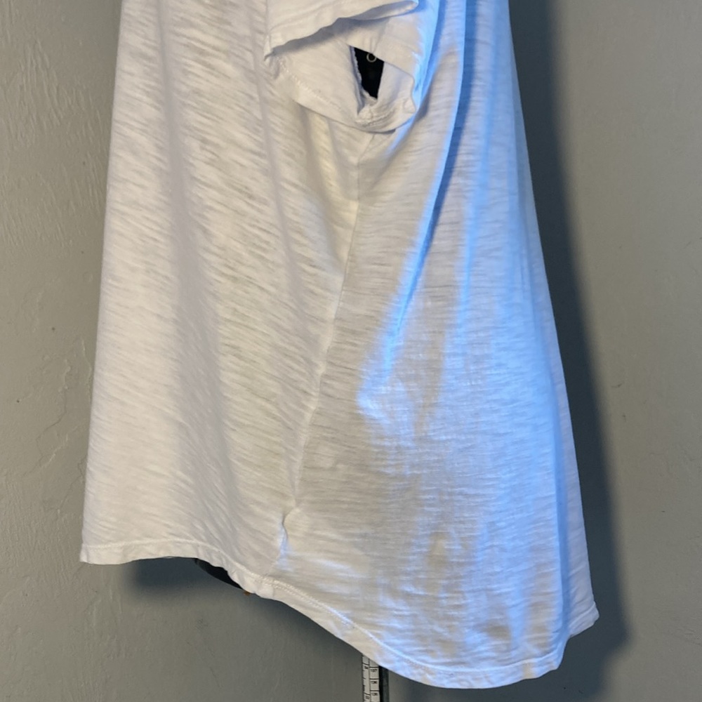 Old Navy Everywhere “Calla Lily” Shirt - Picture 6 of 15